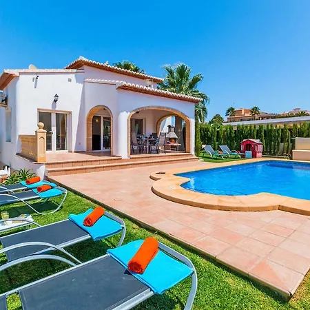 Villa Jean Ingres By *